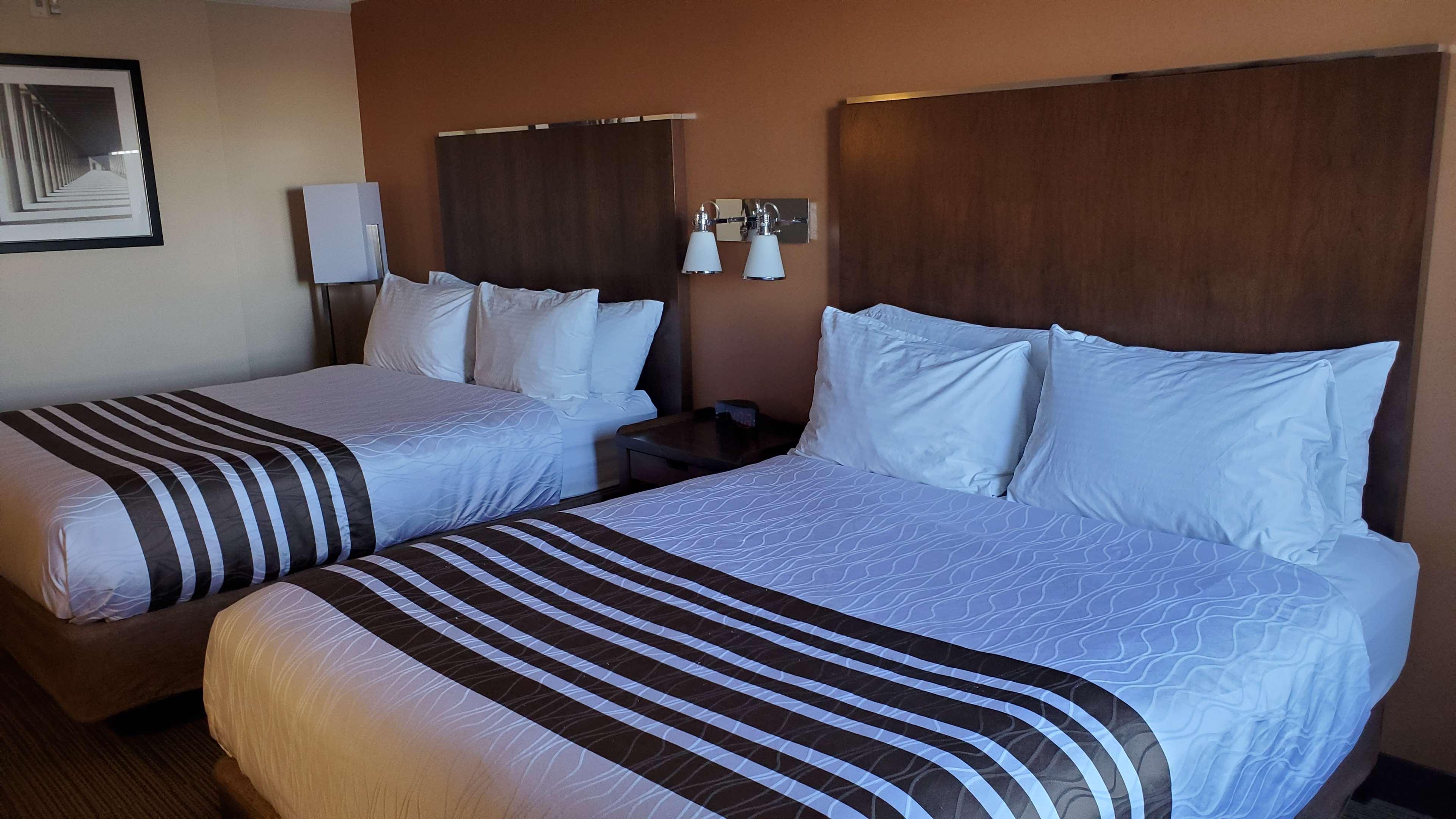 Best Western Plus Ватерлоо Екстер'єр фото