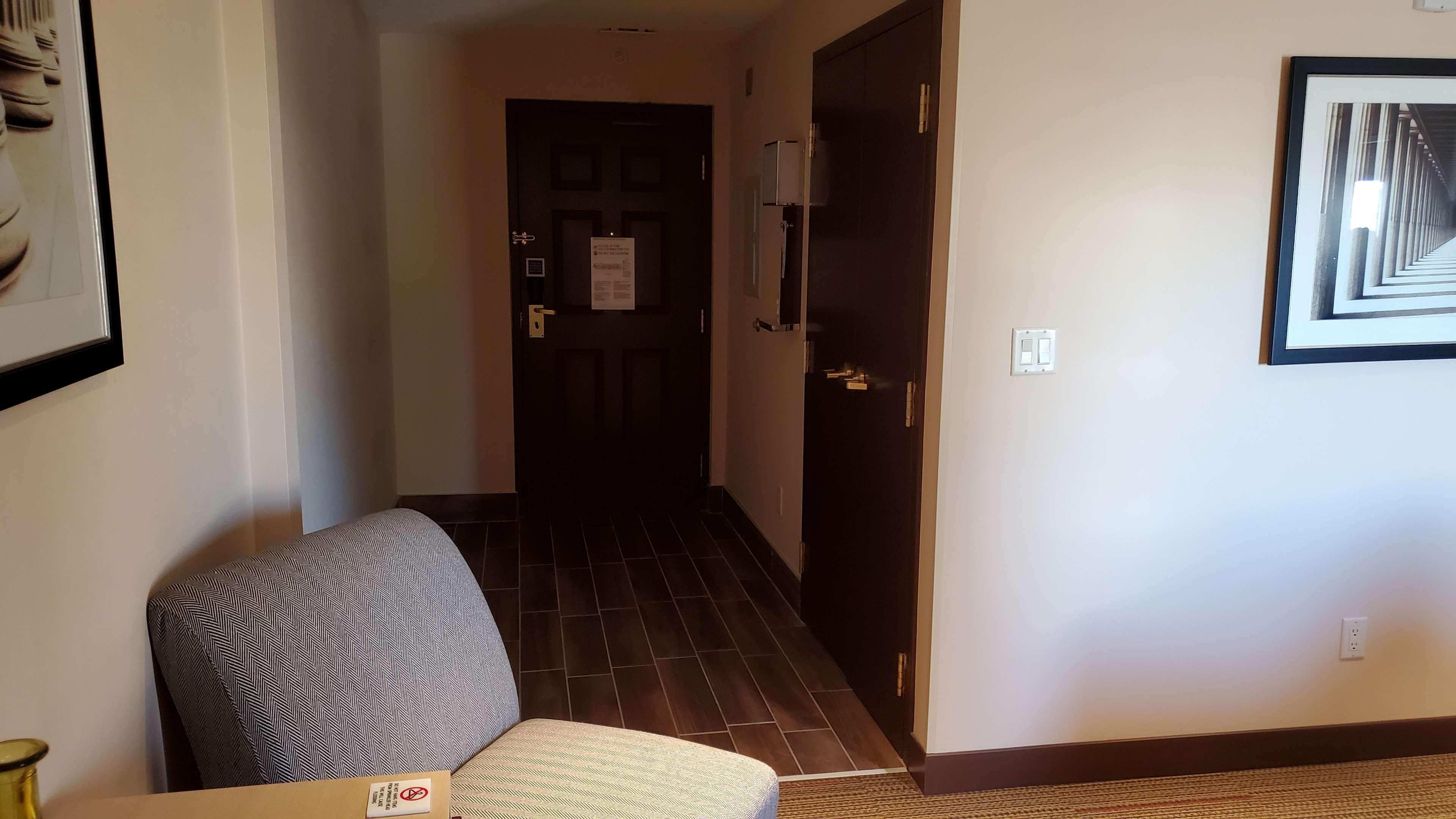 Best Western Plus Ватерлоо Екстер'єр фото