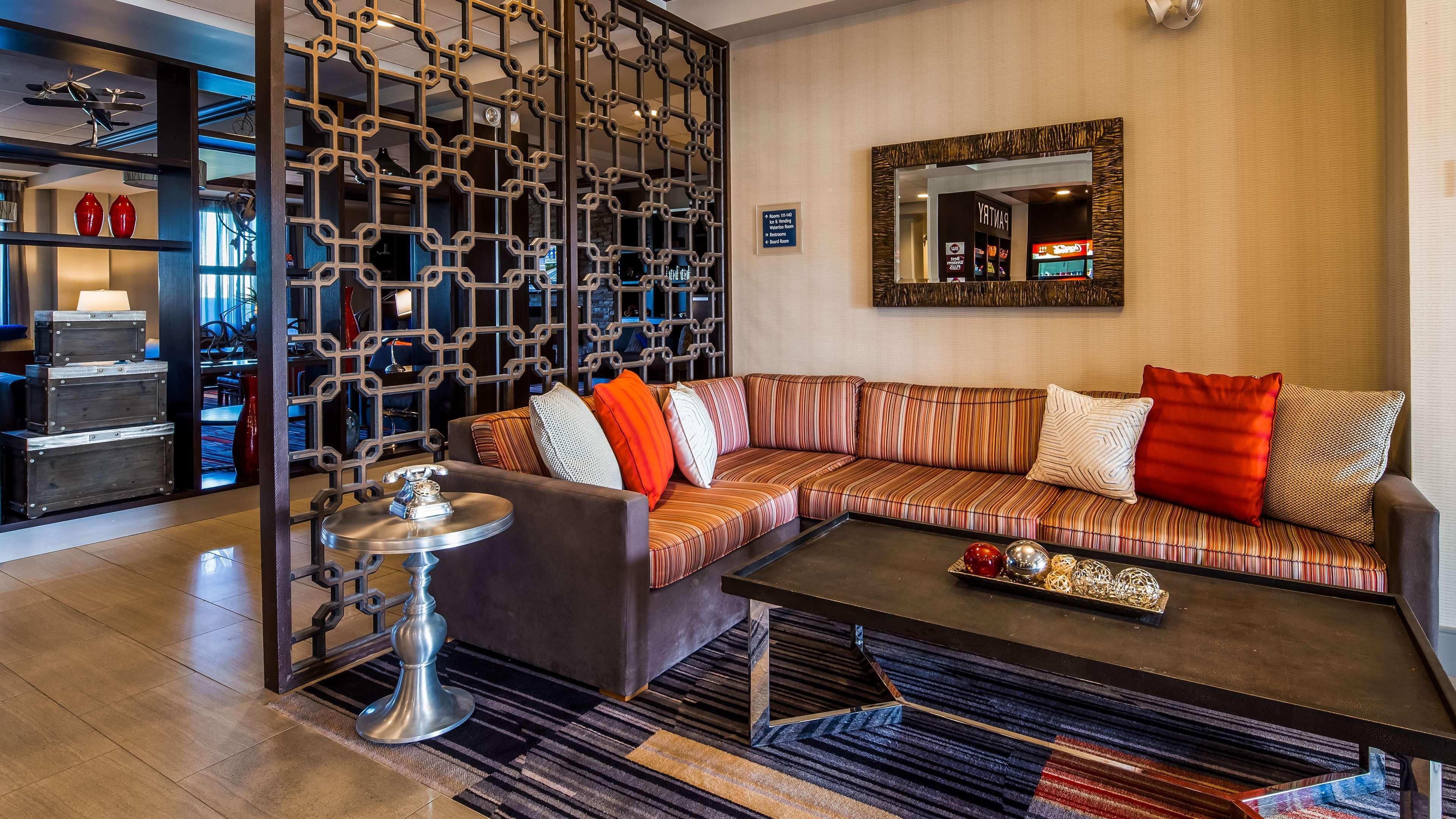Best Western Plus Ватерлоо Екстер'єр фото